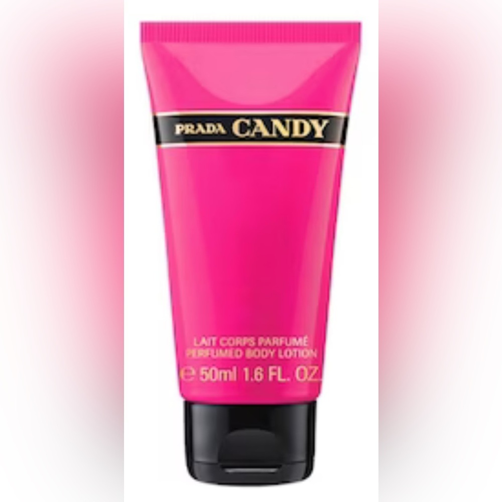 Prada Candy Perfumed Body Lotion 50ml 
Lait Corps Parfumé
Brand New